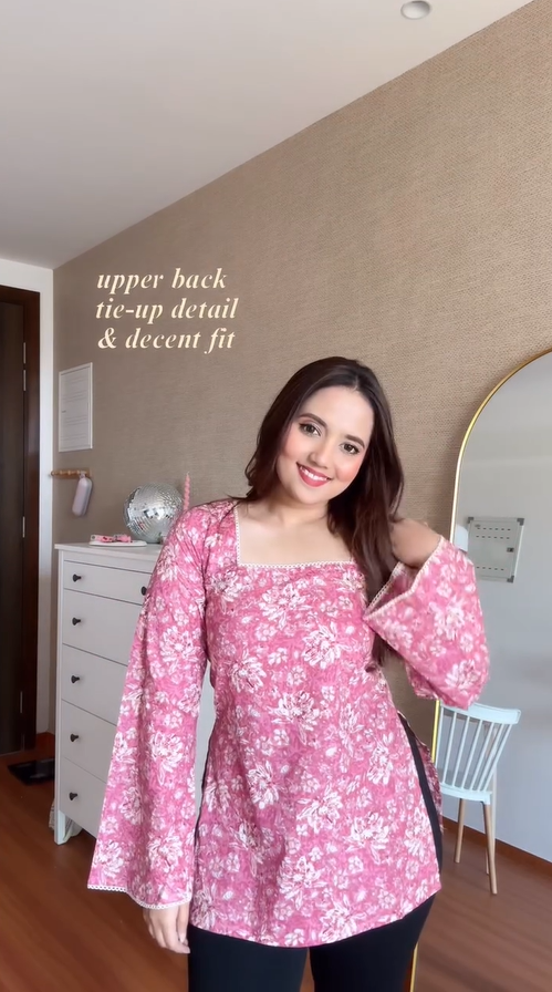 Denny- Women’s Floral Printed Long Top