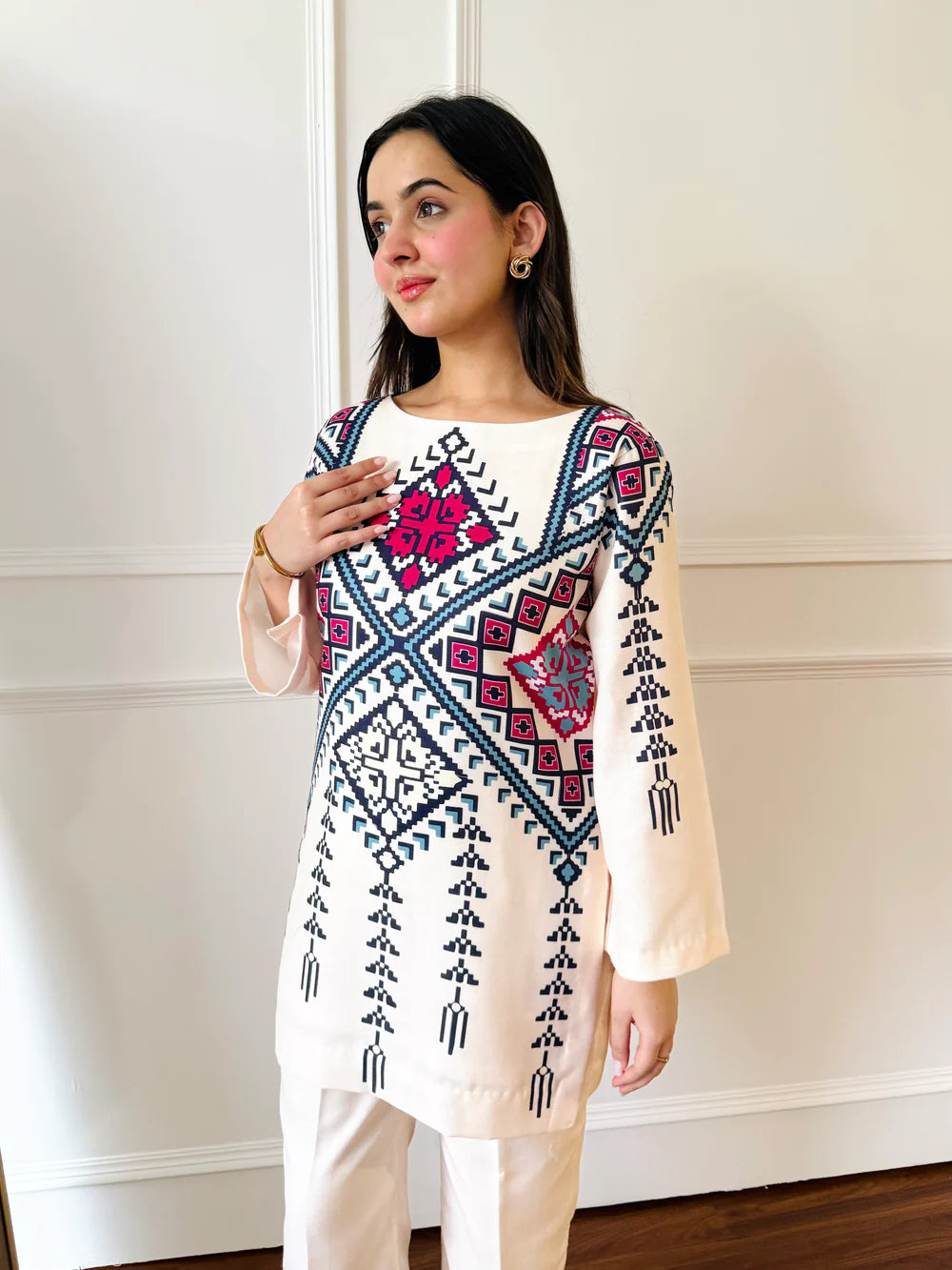 Kashni- Cream Printed Kurta Pant Co-Ord Set with Geometric Ethnic Motifs