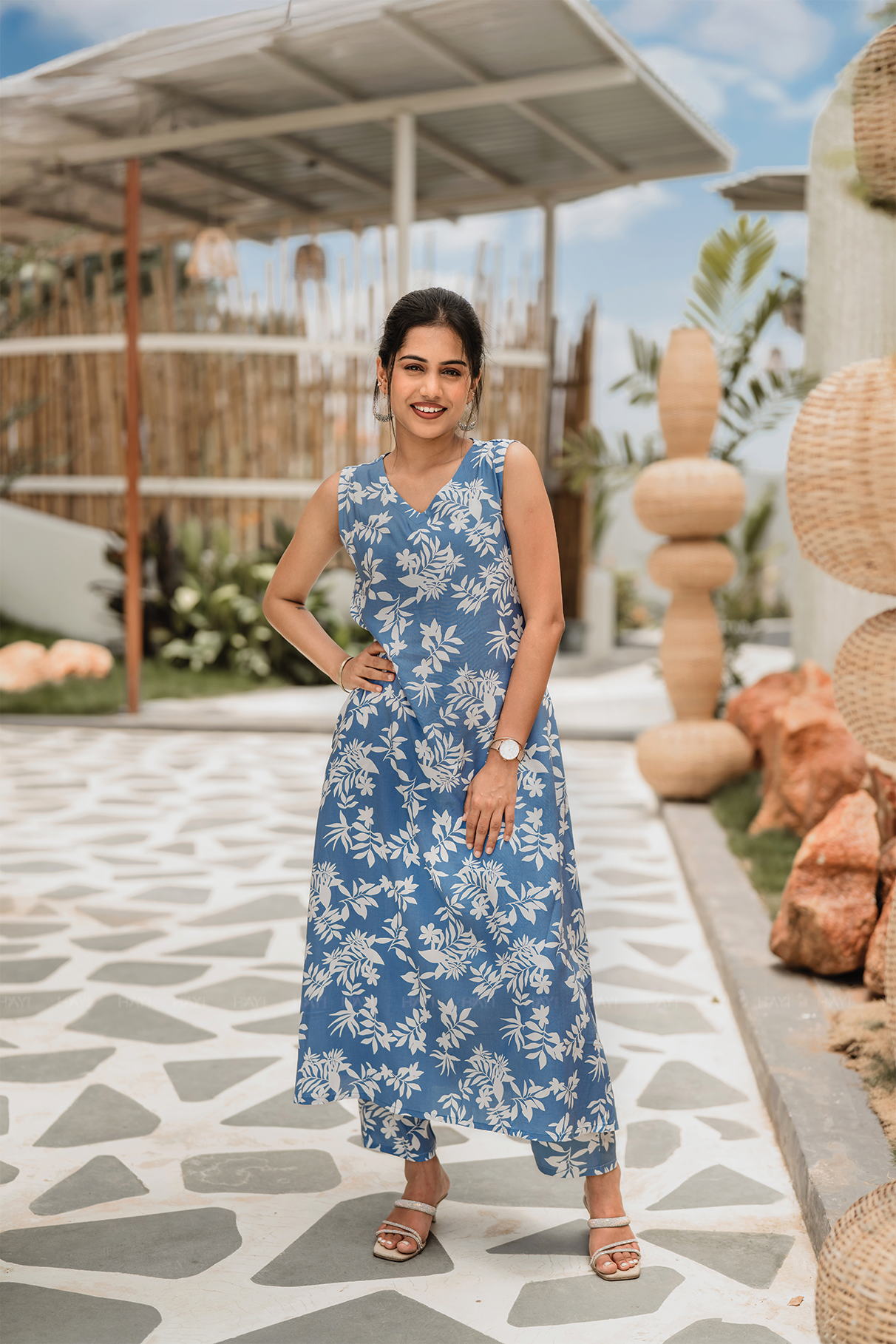 G&B A must-have kurta set print work and soft fabric