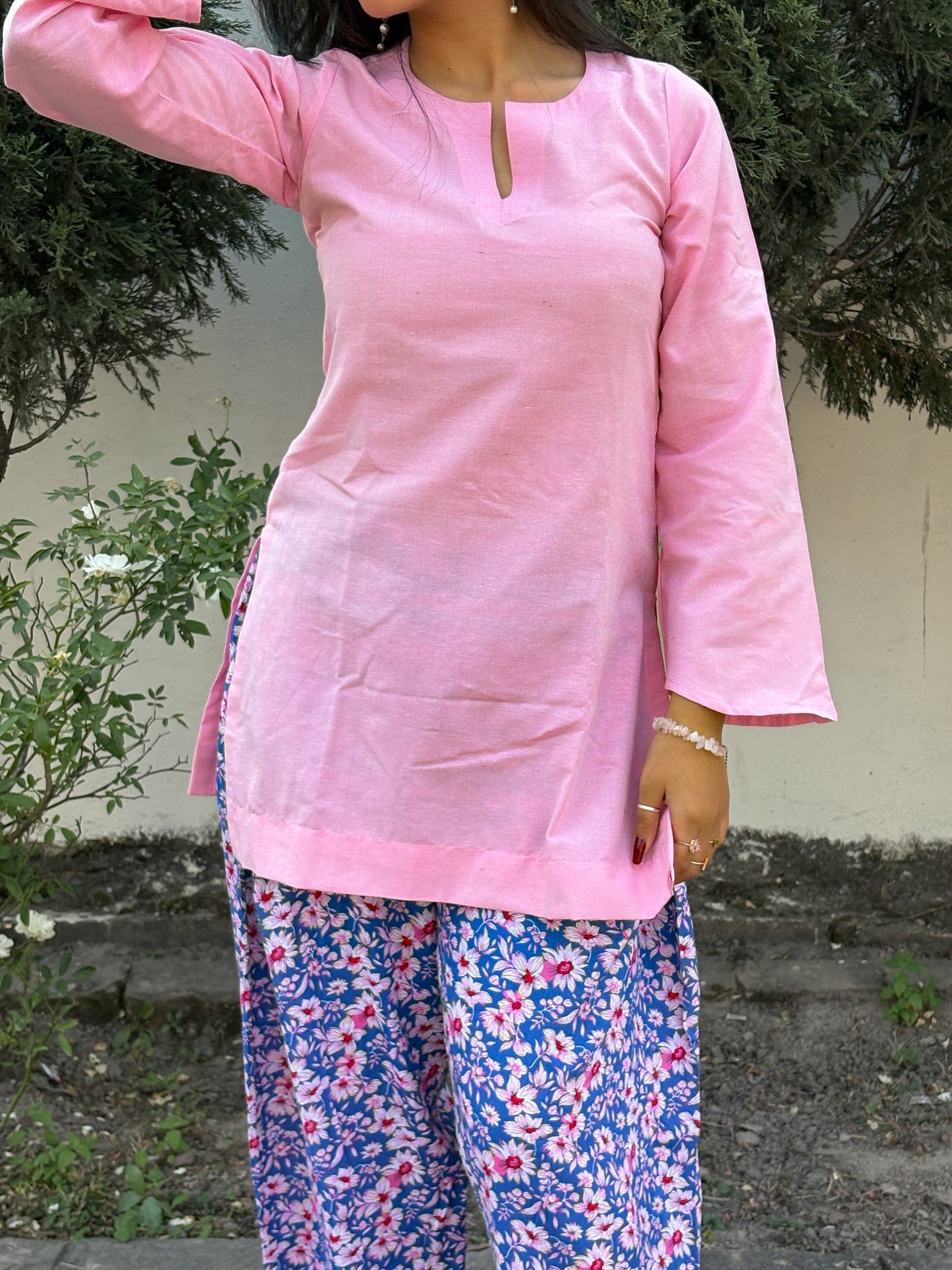 Mono- Pink Solid Kurti with Blue Floral Printed Pants
