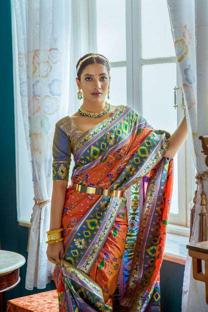 Queen- Royal elegance to your ethnic wardrobe with this stunning