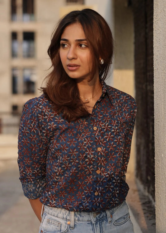 Bilku- Women’s Blue Floral Printed Casual Shirt |