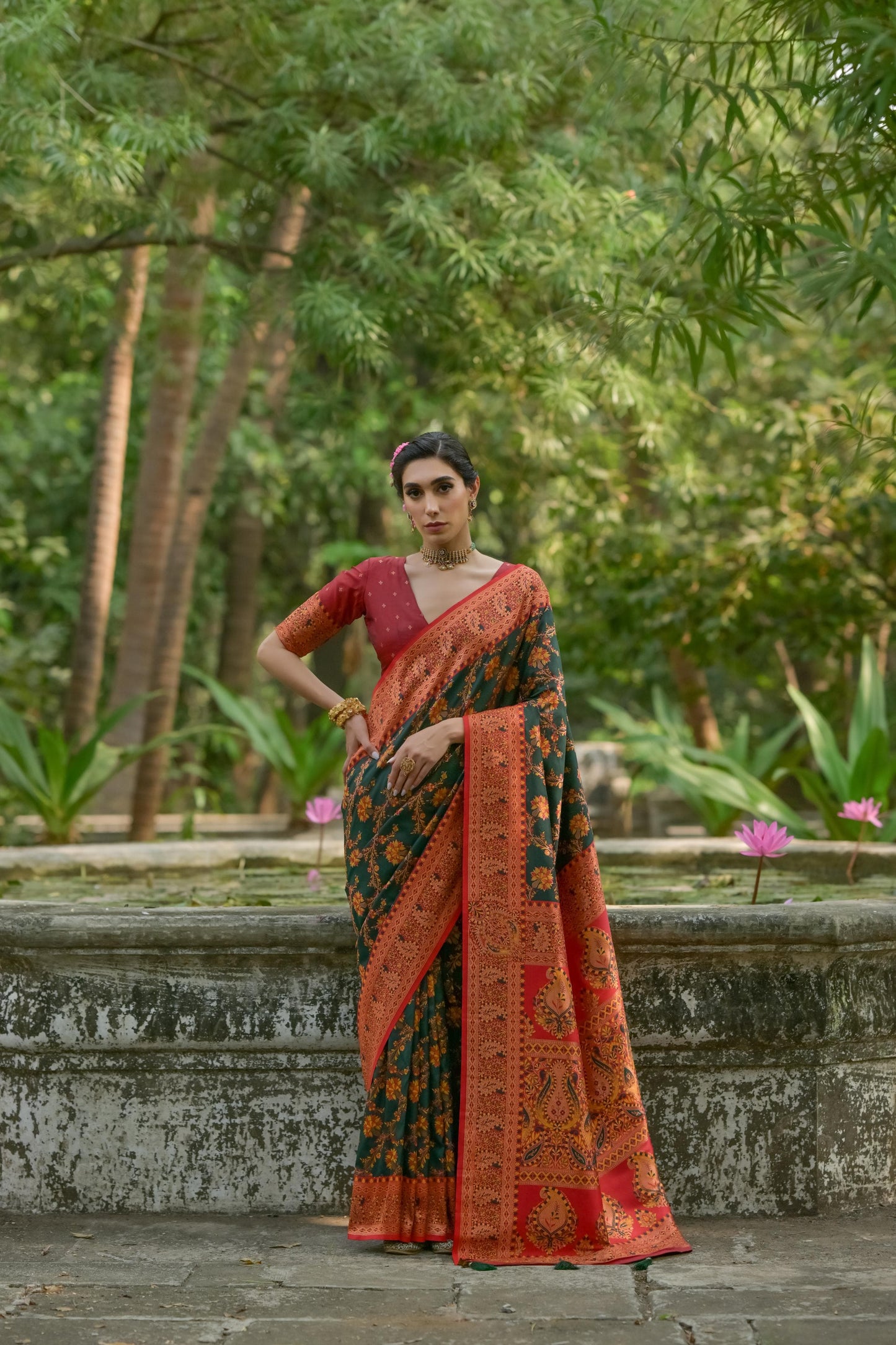 Meer- Elegant Cream & Magenta Banarasi Silk Saree with Intricate Floral Weave