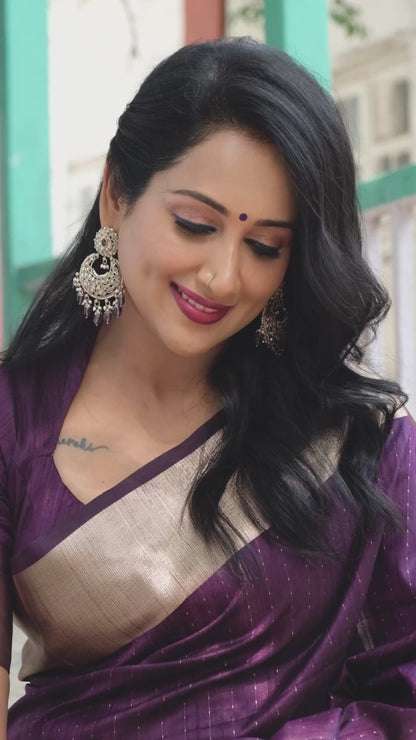 Mori- Emerald Glow – Raw Silk Elegance